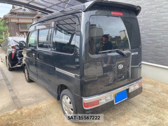 Daihatsu ATRAI WAGON 2017-08 8364785-2