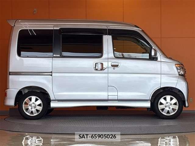 Daihatsu ATRAI WAGON 2014-04 8364787-9