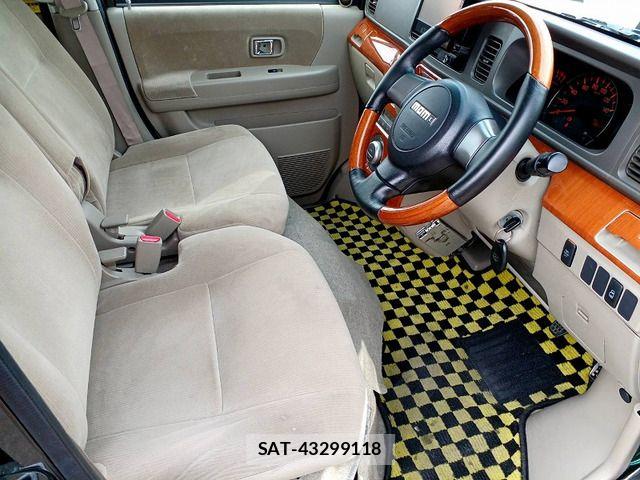 Daihatsu ATRAI WAGON 2012-08 8364780-10