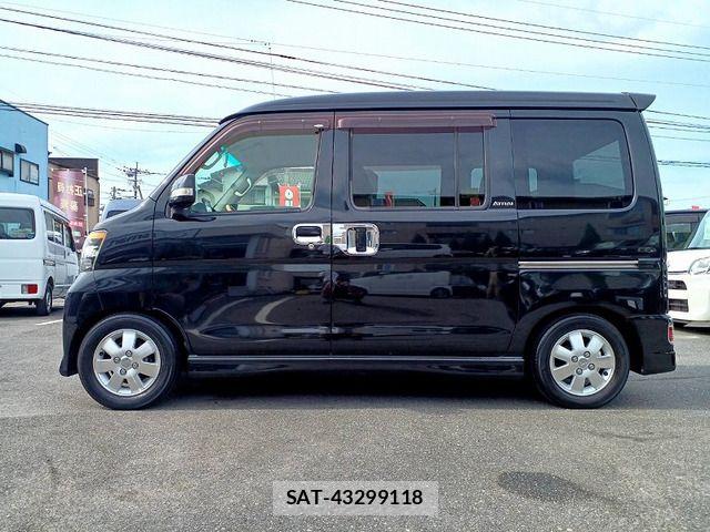 Daihatsu ATRAI WAGON 2012-08 8364780-4