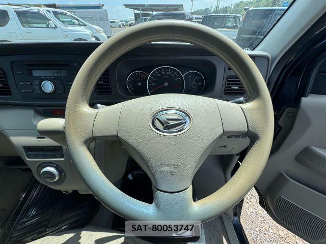 Daihatsu ATRAI WAGON 2015-07 8364784-13