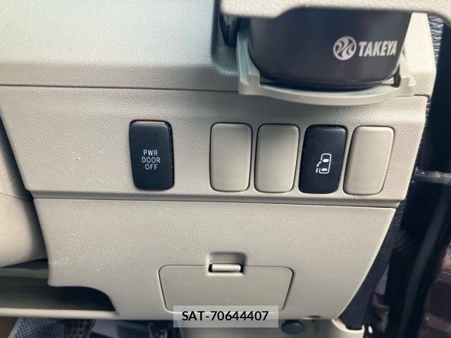 Daihatsu ATRAI WAGON 2011-10 8364788-8