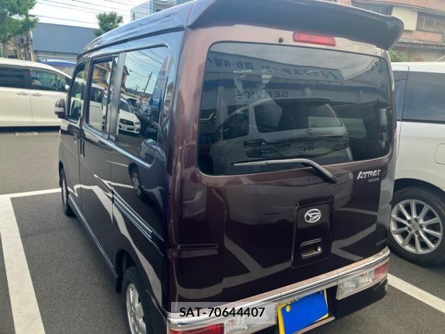 Daihatsu ATRAI WAGON 2011-10 8364788-4