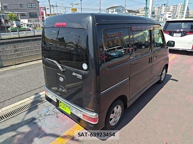 Daihatsu ATRAI WAGON 2010-10 8561172-1
