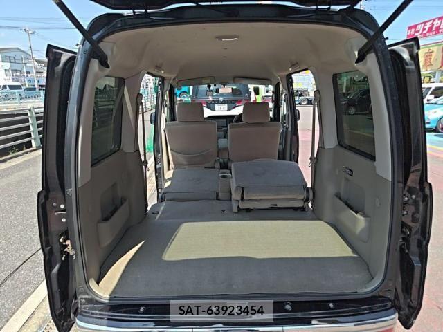Daihatsu ATRAI WAGON 2010-10 8561172-27