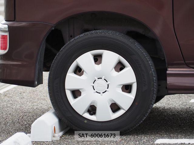 Daihatsu ATRAI WAGON 2011-07 8740525-6