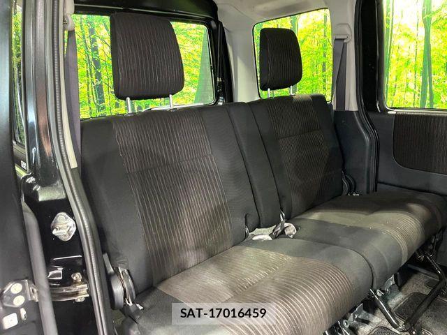 Daihatsu ATRAI WAGON 2020-11 8779518-8