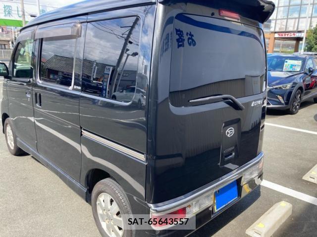 Daihatsu ATRAI WAGON 2013-02 8827882-4