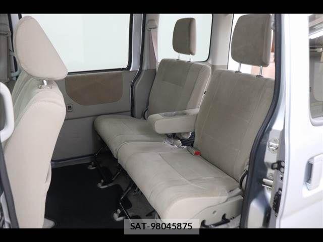 Daihatsu ATRAI WAGON 2013-04 8870422-8