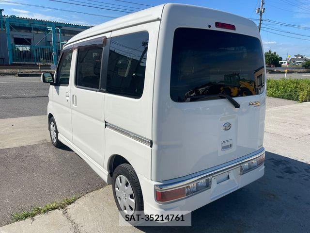 Daihatsu ATRAI WAGON 2009-11 1280614-3