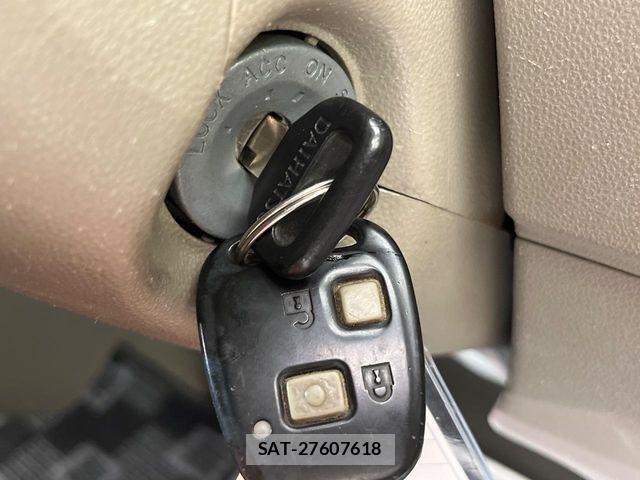 Daihatsu ATRAI WAGON 2014-02 6009342-3