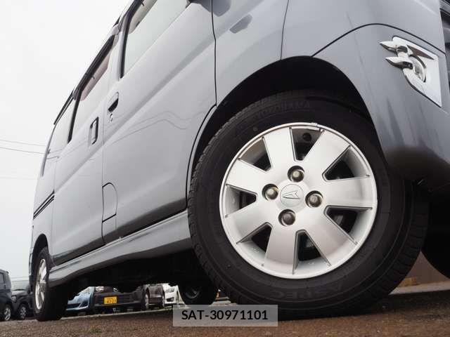 Daihatsu ATRAI WAGON 2019-09 6610566-6