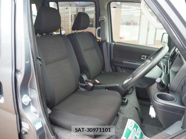 Daihatsu ATRAI WAGON 2019-09 6610566-7