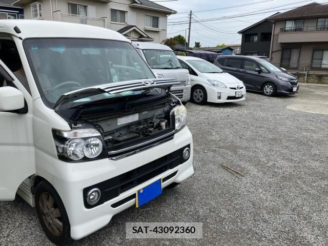 Daihatsu ATRAI WAGON 2017-07 6902156-1