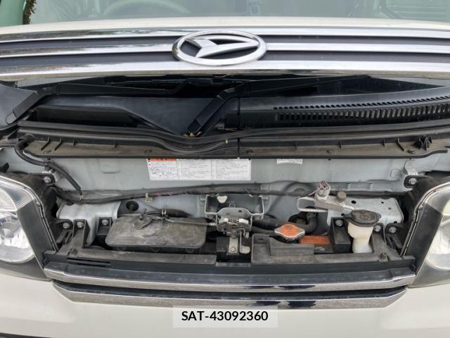 Daihatsu ATRAI WAGON 2017-07 6902156-8