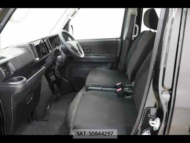 Daihatsu ATRAI WAGON 2021-04 7020033-11