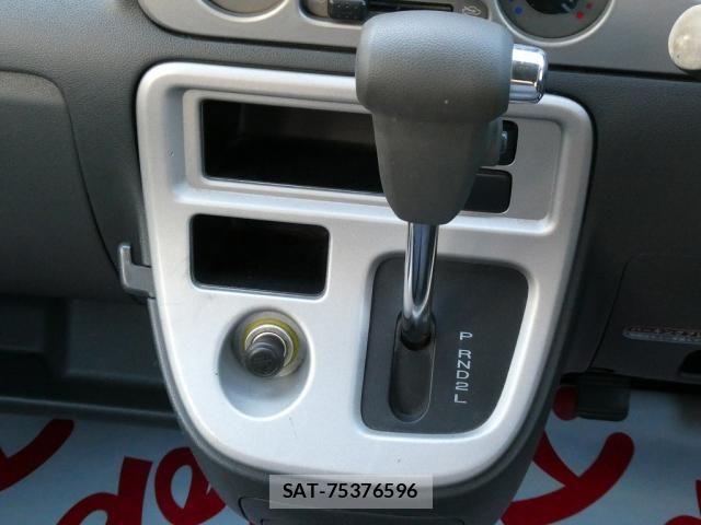 Daihatsu ATRAI WAGON 2005-06 7325695-7