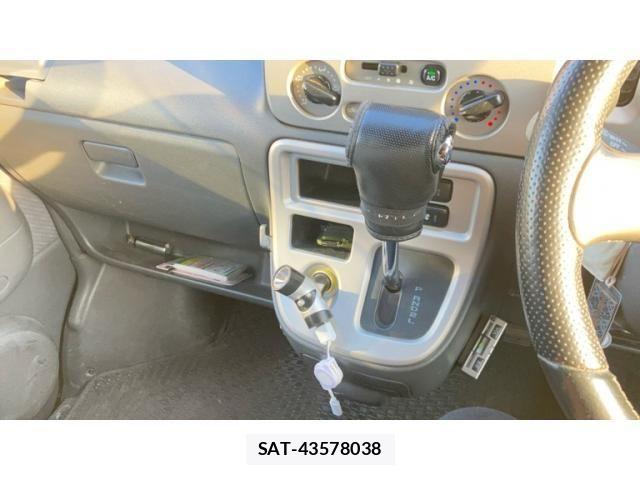 Daihatsu ATRAI WAGON 2005-05 7452952-25