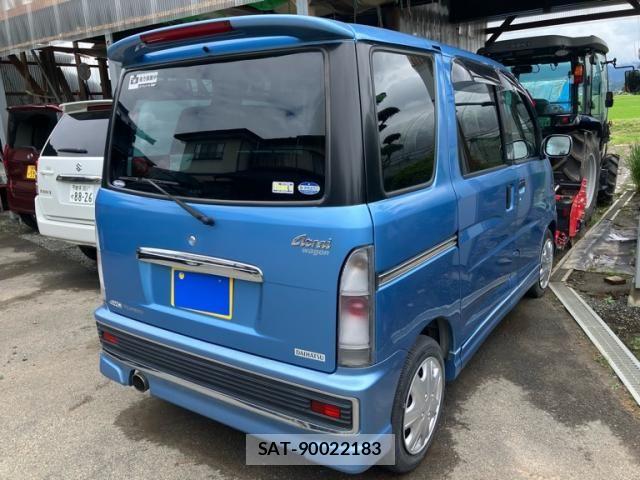 Daihatsu ATRAI WAGON 2004-04 7720869-4