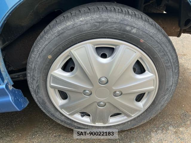 Daihatsu ATRAI WAGON 2004-04 7720869-8
