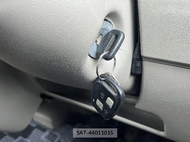 Daihatsu ATRAI WAGON 2011-08 7875316-16