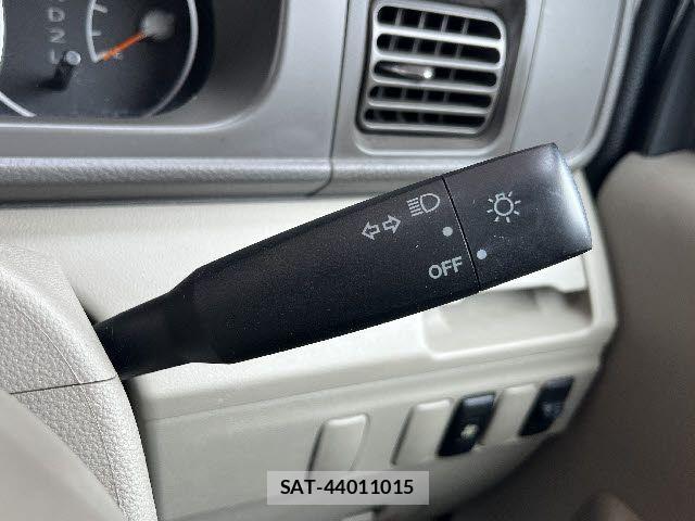 Daihatsu ATRAI WAGON 2011-08 7875316-23