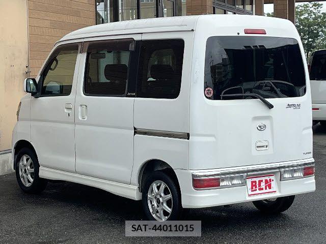 Daihatsu ATRAI WAGON 2011-08 7875316-8