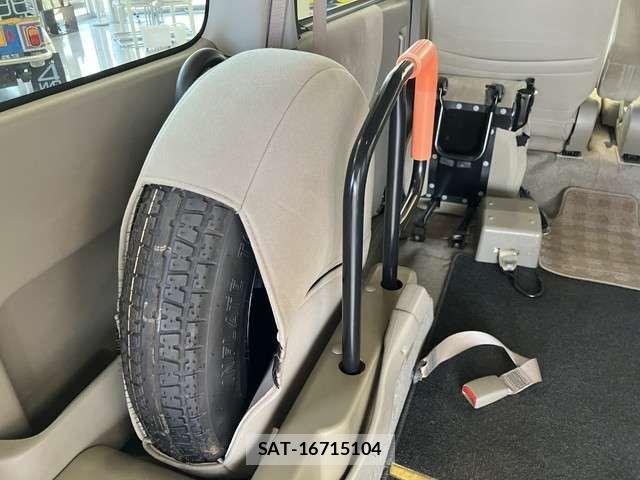 Daihatsu ATRAI WAGON 2013-02 8244625-14