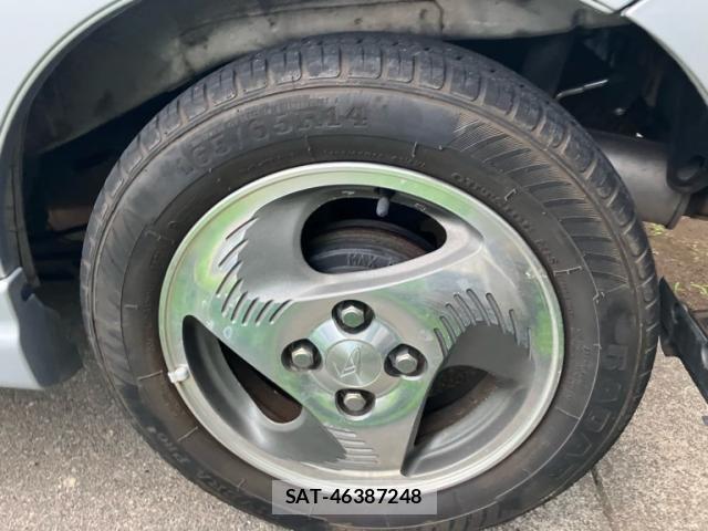 Daihatsu ATRAI WAGON 2000-01 8313099-8
