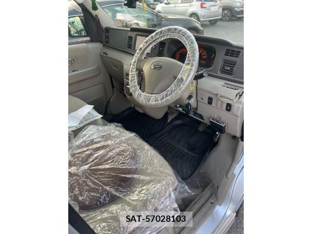 Daihatsu ATRAI WAGON 2007-11 8313097-3