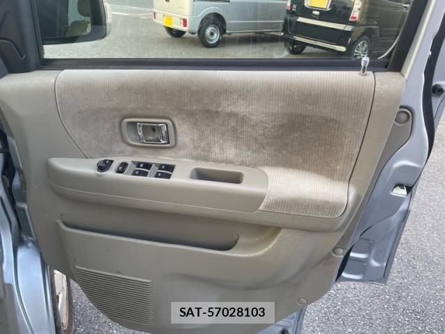 Daihatsu ATRAI WAGON 2007-11 8313097-4