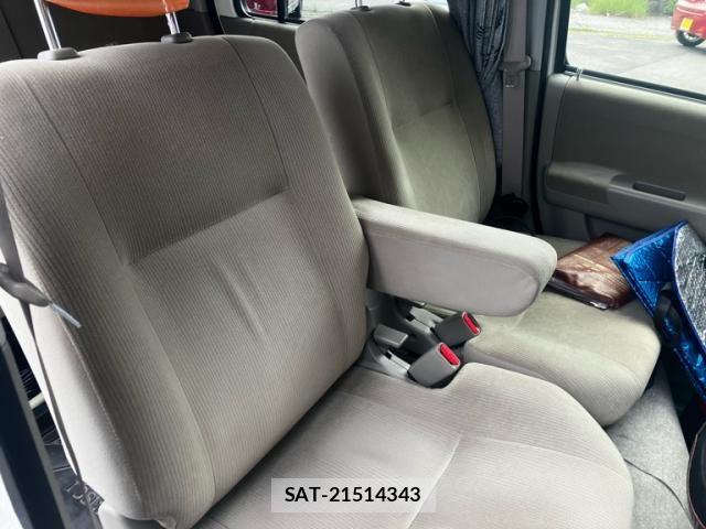Daihatsu ATRAI WAGON 2017-03 8313095-16