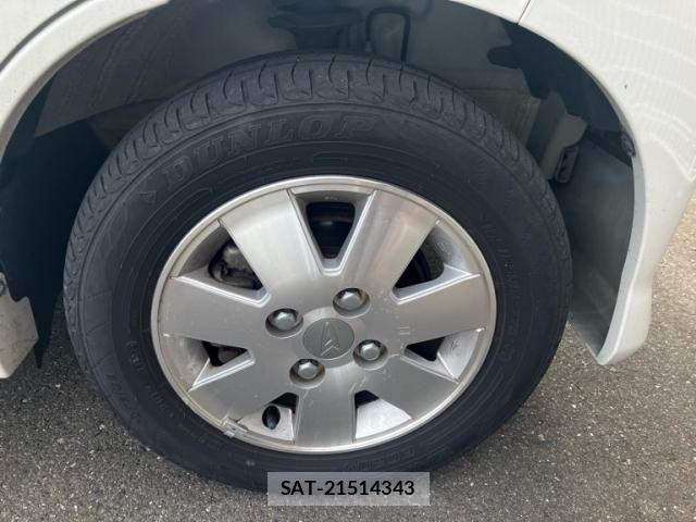 Daihatsu ATRAI WAGON 2017-03 8313095-2