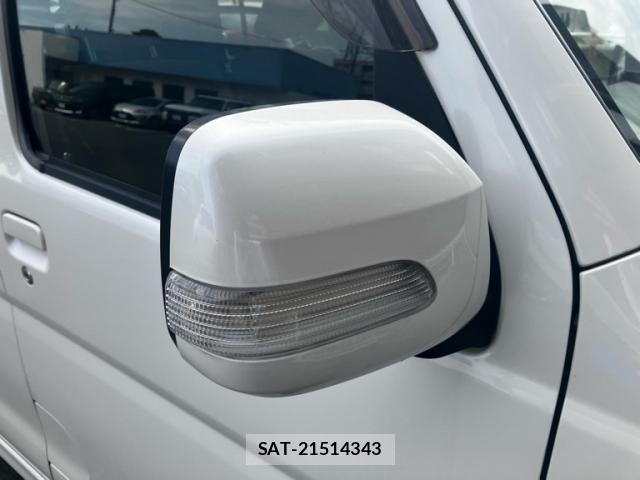 Daihatsu ATRAI WAGON 2017-03 8313095-3