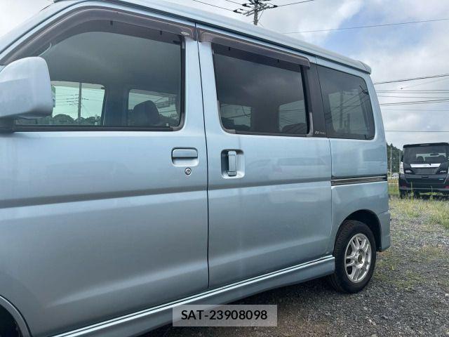 Daihatsu ATRAI WAGON 2005-11 8364791-3