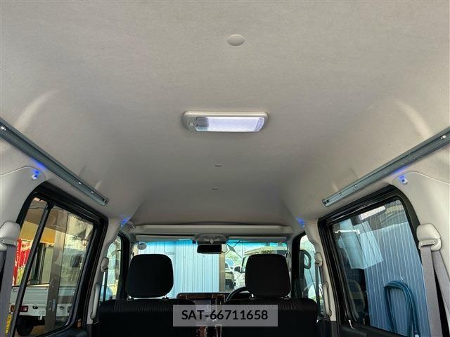Daihatsu ATRAI WAGON 2018-09 8364790-17