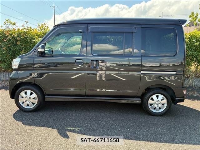Daihatsu ATRAI WAGON 2018-09 8364790-2