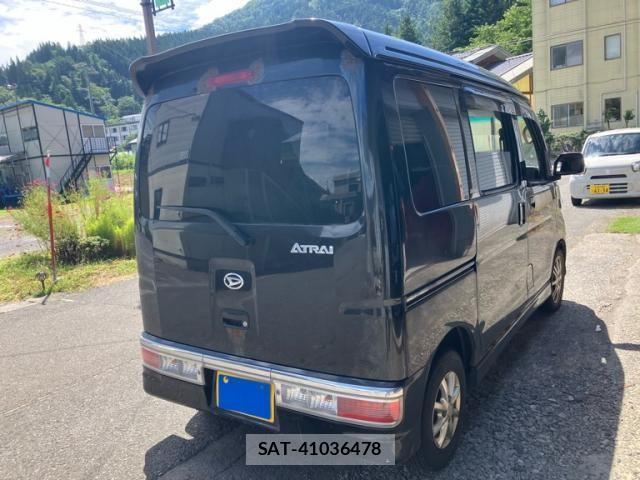 Daihatsu ATRAI WAGON 2007-11 8457056-6