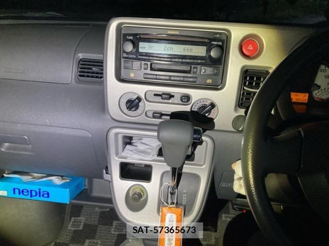 Daihatsu ATRAI WAGON 2006-01 8523579-11
