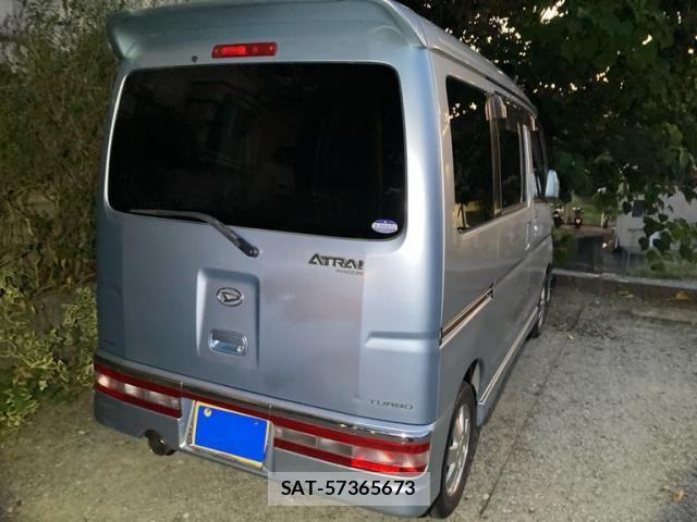 Daihatsu ATRAI WAGON 2006-01 8523579-1