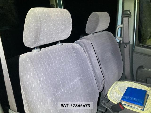 Daihatsu ATRAI WAGON 2006-01 8523579-8