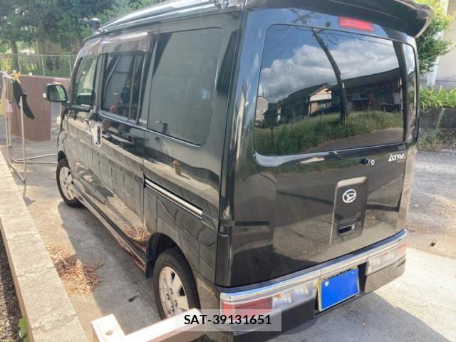 Daihatsu ATRAI WAGON 2017-03 8561176-5