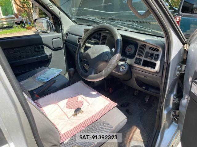 Daihatsu ATRAI WAGON 1999-01 8561175-13