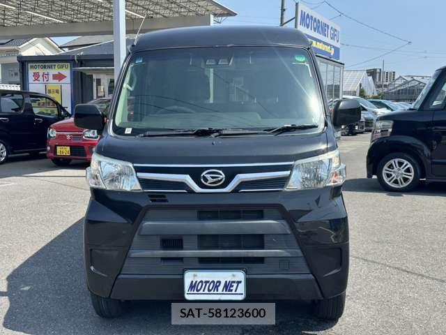 Daihatsu ATRAI WAGON 2017-12 8658047-8