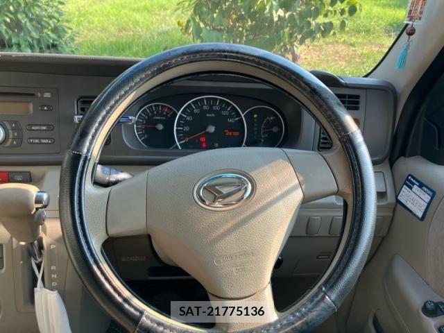 Daihatsu ATRAI WAGON 2007-10 8665814-18