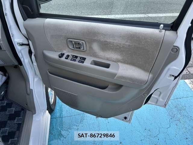 Daihatsu ATRAI WAGON 2013-10 8827883-9