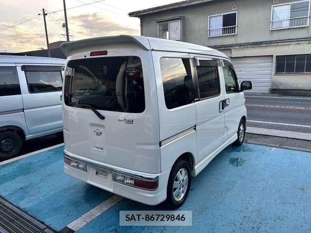 Daihatsu ATRAI WAGON 2013-10 8827883-3