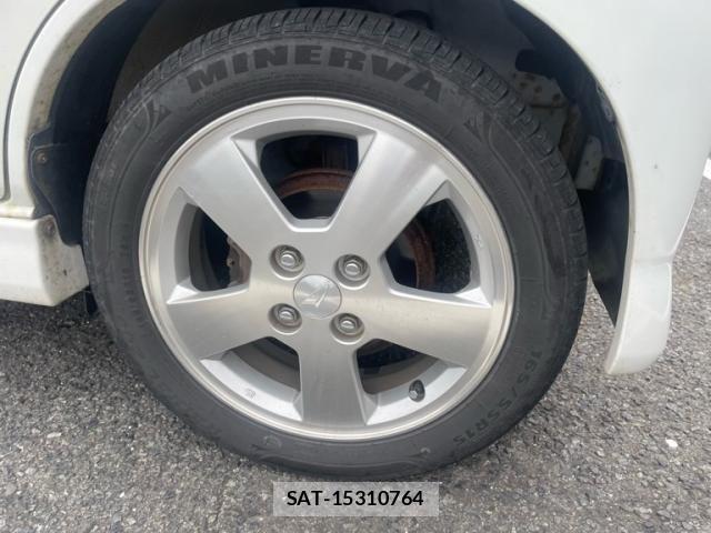 Daihatsu ATRAI WAGON 2005-11 8878721-2