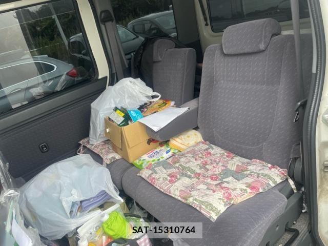 Daihatsu ATRAI WAGON 2005-11 8878721-7