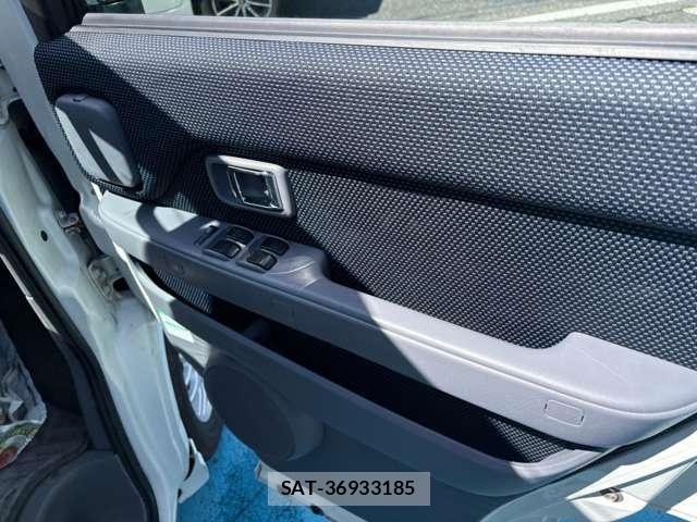 Daihatsu ATRAI WAGON 2003-01 8878720-11